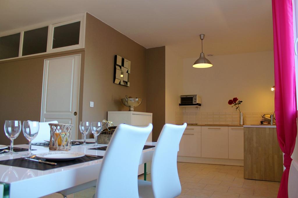 Le Haras Du Favry Apartamento Palinges Exterior foto